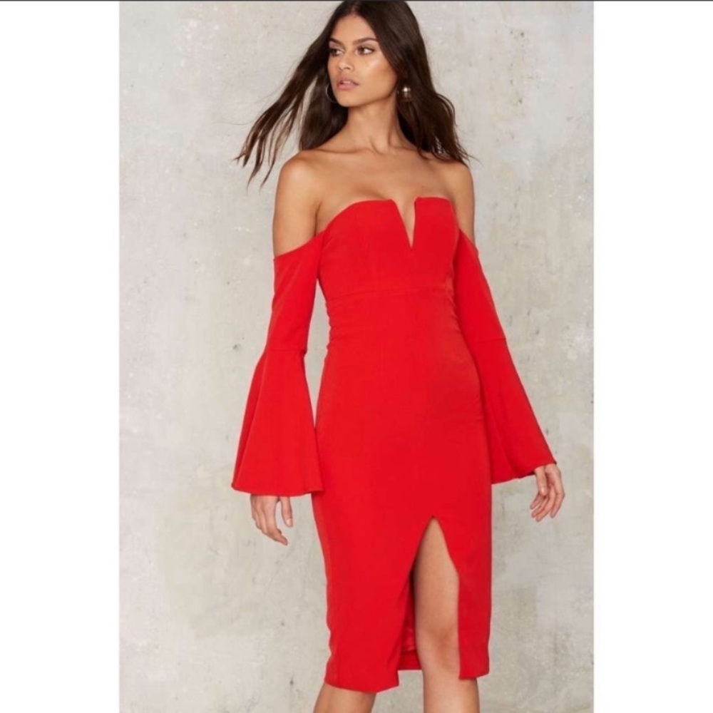 Bardot Heat Wave Off Shoulder Cocktail Dress